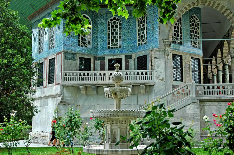Topkapi, Revan Kiosk